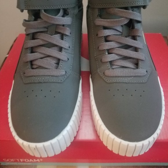 Puma high top Sneaker Sz 8 - Picture 2 of 10
